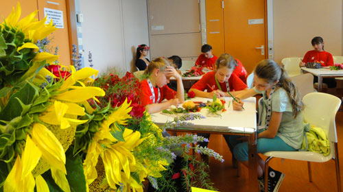 Margrit_Hartl_KinderUni_Medizin_Botanisches_Zeichnen_1